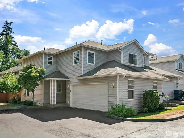 15203 Admiralty WY Unit #E15, Lynnwood, WA 98087