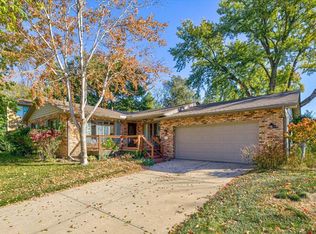 213 Wildwood Rd, Council Bluffs, IA 51503