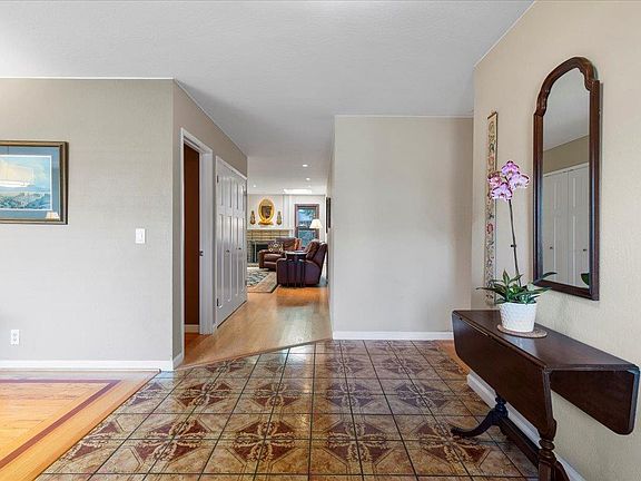3rd image of 3582 Sunnydale Ct