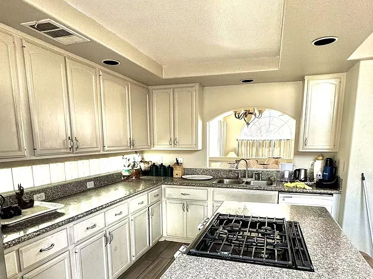 8838 Dove Cove Dr — Photo 8