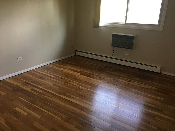 4th image of 8936 Northshore Dr APT 2D