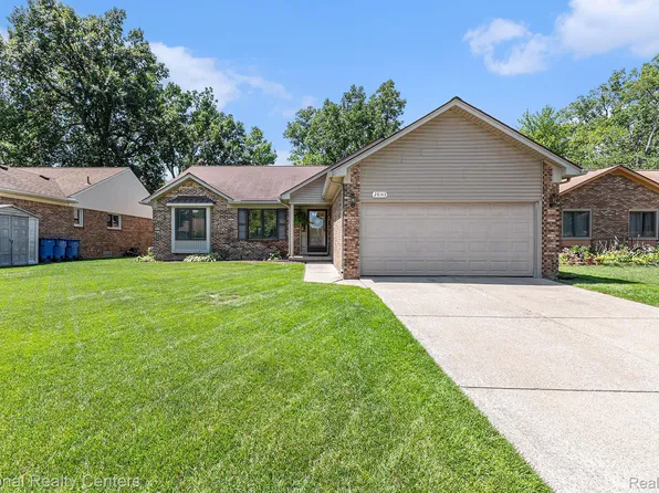 28143 Saint Louise Dr, Warren, MI 48092