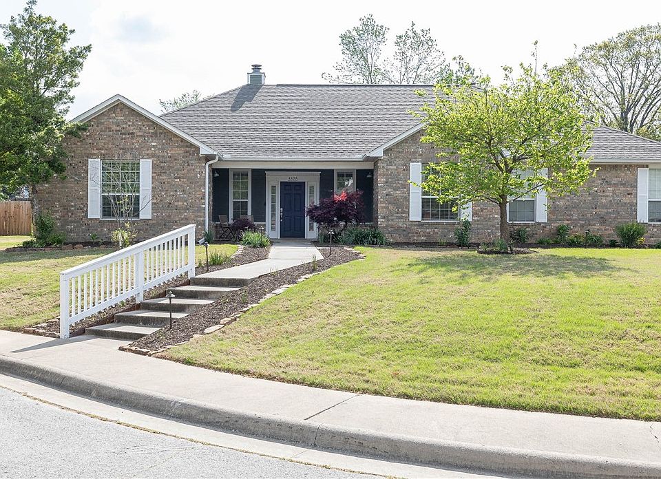 1st image of 3378 N Greens Ln