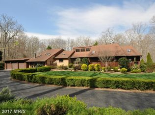 8705 Mountain Valley Rd, Fairfax Station, VA 22039