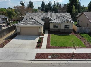 2019 E Seeger Ave, Visalia, CA 93292