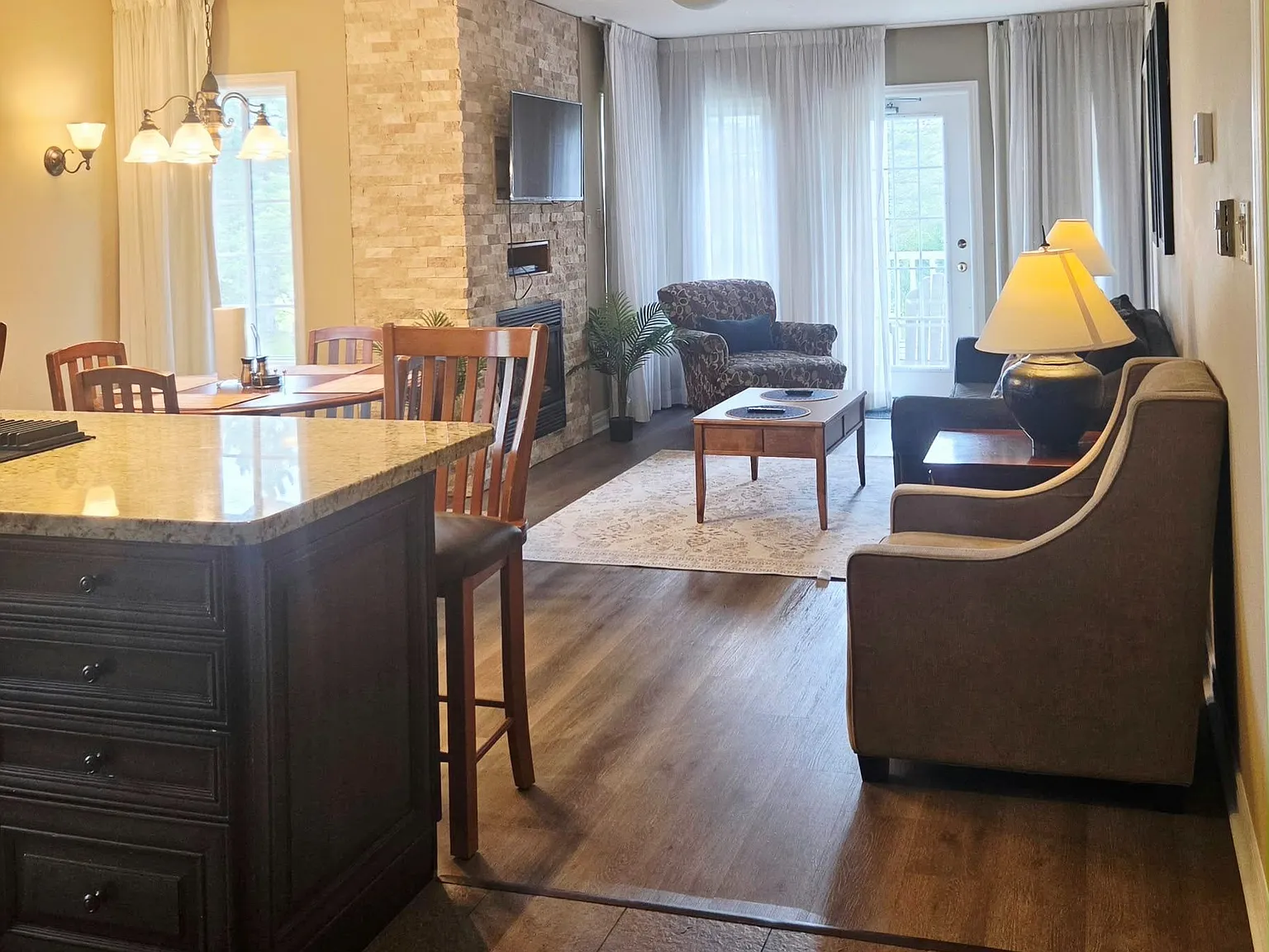 1 bed, $2,250 — Photo 2
