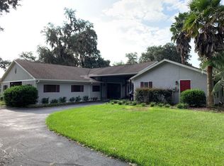 9480 NW 63rd St, Ocala, FL 34482