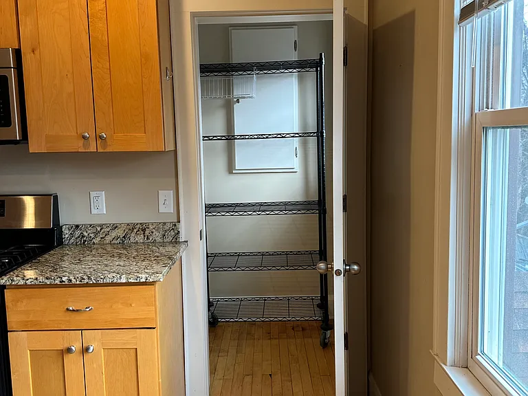 2419 4th St NE #2 — Photo 3
