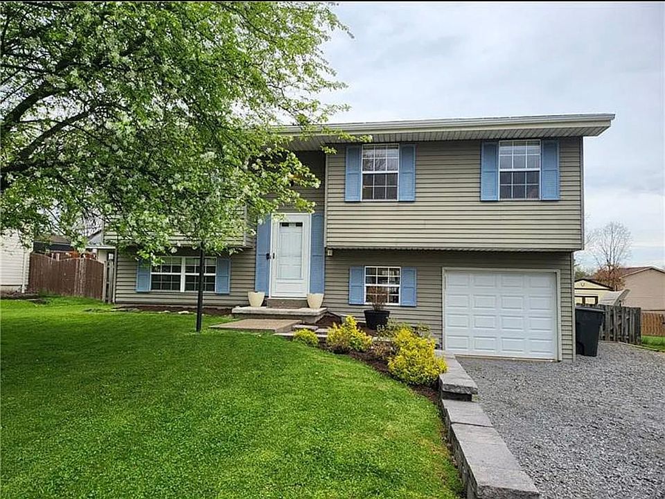 1st image of 109 Buttercup Dr