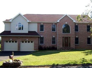 1167 Edward Ave, Allentown, PA 18103