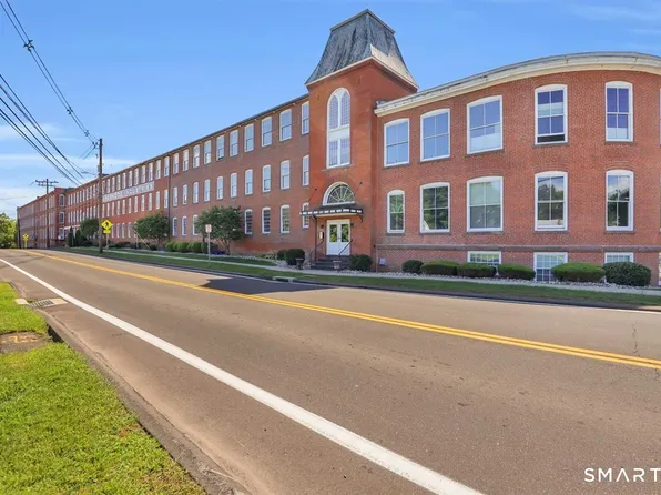 10 Main Street #211, Berlin, CT 06037