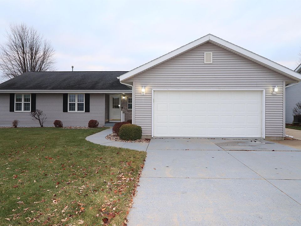 1st image of 4024 Curry Ln