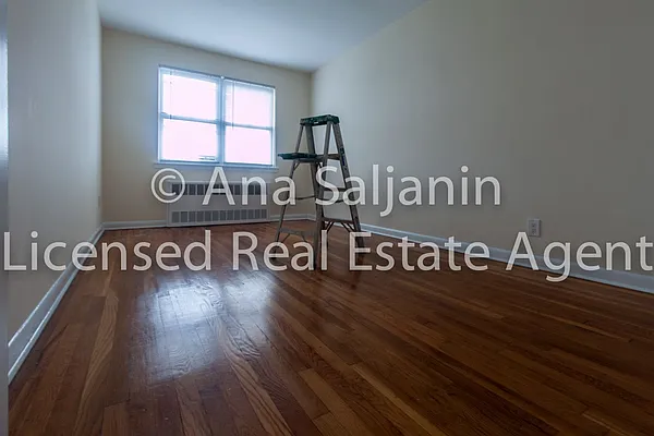 Rented by Citi Zone Realty | media 8