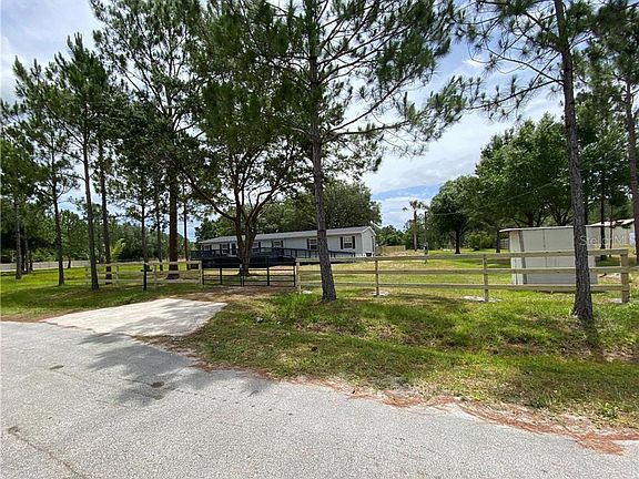 3rd image of 3562 Kings Ct