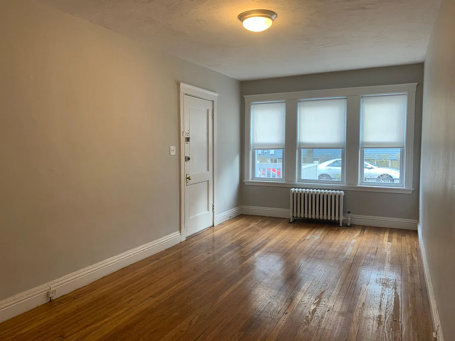 2 bed, 840 sqft, $2,650 — Photo 2