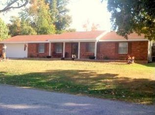 1211 Reid Rd, Neosho, MO 64850