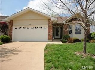 80 Rue De Paix, Lake St Louis, MO 63367