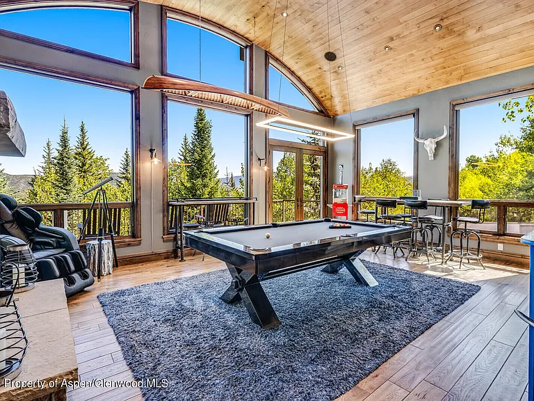 435 Faraway Rd — Photo 31