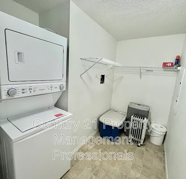 7327 SW Terwillegar Dr #7120 — Photo 14