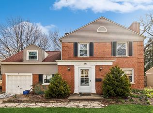 6839 N Knox Ave, Lincolnwood, IL
