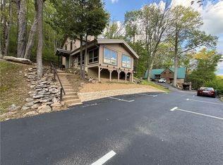 2666 County Line Rd, Champion, PA 15622