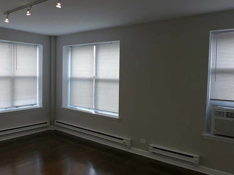 808-12 W Junior Terrace — Photo 31