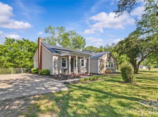 2341 Dixon Rd, Belmont, NC 28012