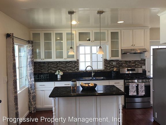 2nd image of 4924 1/2 Malta St