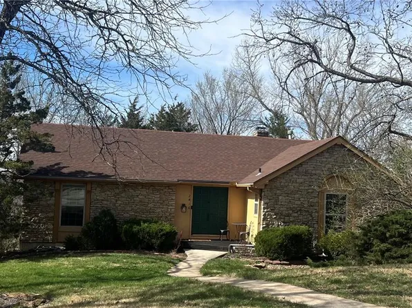 2416 E 110th St, Kansas City, MO 64131