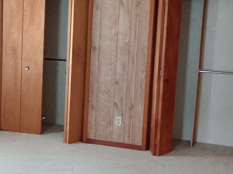 Large Bedroom 14x29