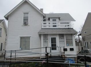 2052 W 93rd St, Cleveland, OH