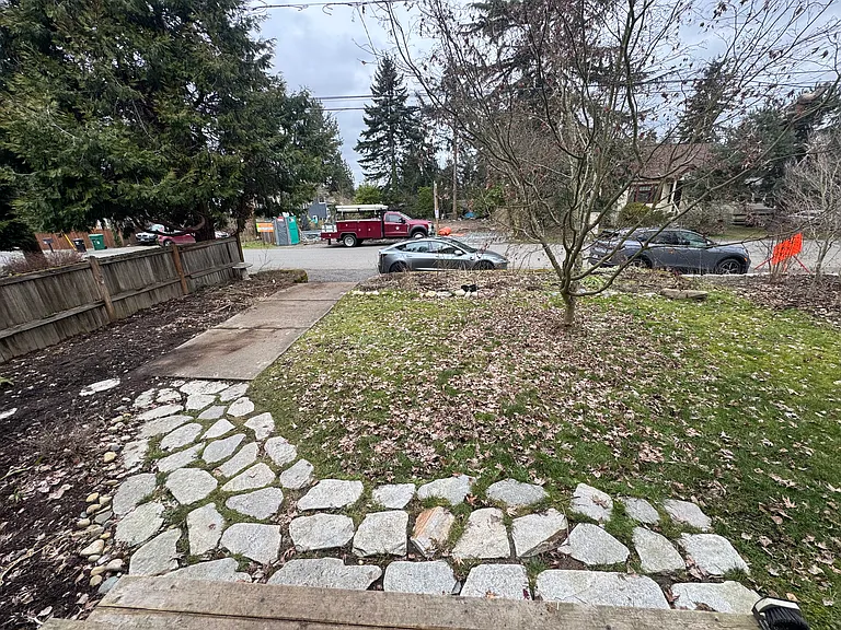 1215 NE 100th St — Photo 24