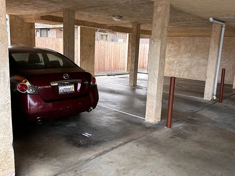 1020 Calla Ave — Photo 5