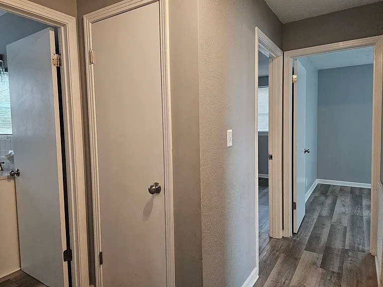 529 Morrison Dr — Photo 8