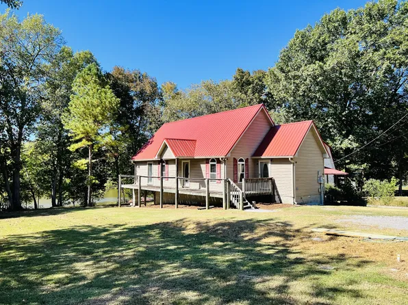 110 Breeze Inn Rd, Castalian Springs, TN 37031