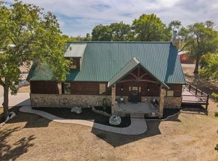 4231 SW 157th Ter, Douglass, KS 67039