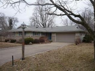 1625 Reynolds Dr, Charleston, IL
