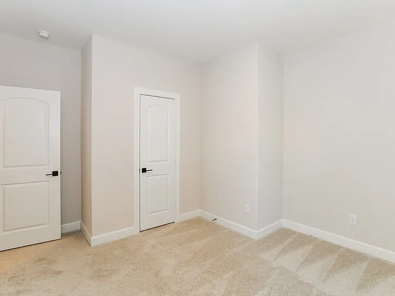 1106 Princeton Hts — Photo 15