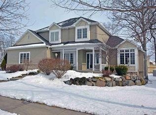 5911 Holscher Rd, Mc Farland, WI 53558