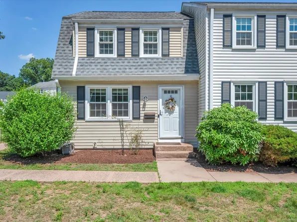 10 Redbud Lane #10, Glastonbury, CT 06033