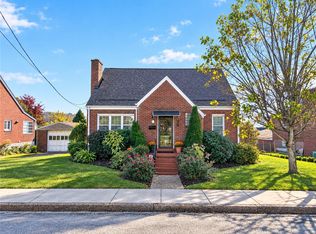 222 S Allen Ave, Donora, PA 15033