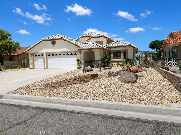 14576 Mast Ln, Helendale, CA 92342