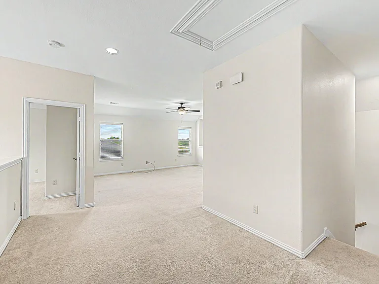 2302 Blue Jay Ln — Photo 24