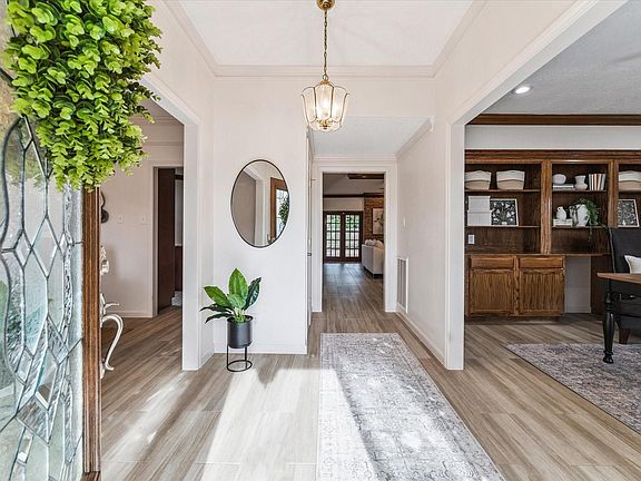 3rd image of 2214 Forest Garden Drive
