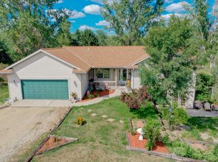 2186 Pleasant Dr, Cambridge, WI 53523