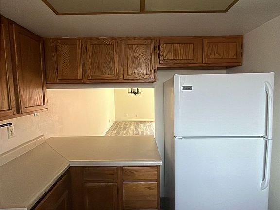 4th image of 3112 N Truckee Ln