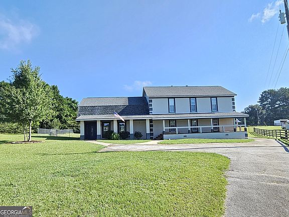 4th image of 351 Moose Lodge Rd