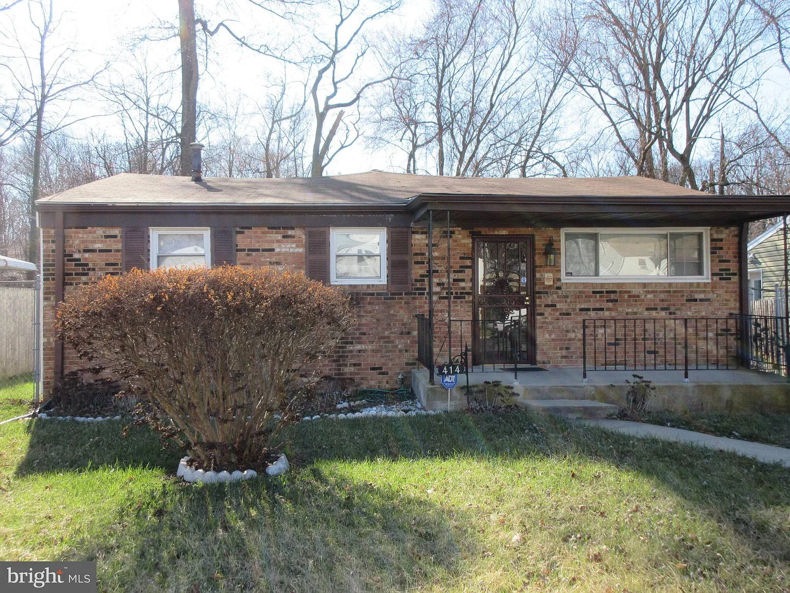 414 Birchleaf Ave photo 1