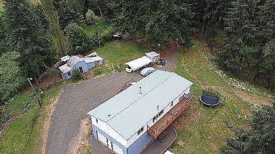 2nd image of 287 Carol Ct
