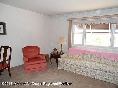 4th image of 7 San Carlos Ct